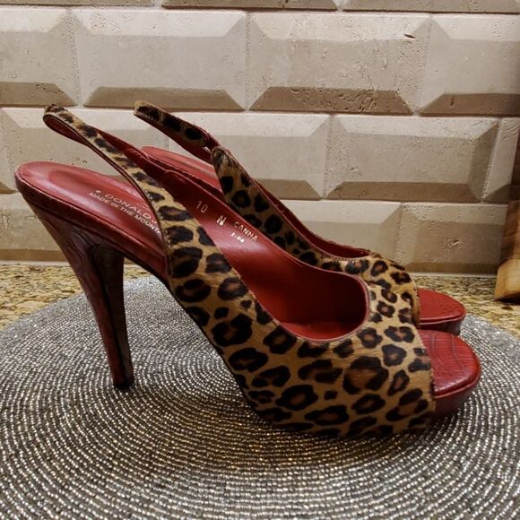 DONALD PLINER Leopard Pony Hair Slings - Size 10N - Picture 1 of 8